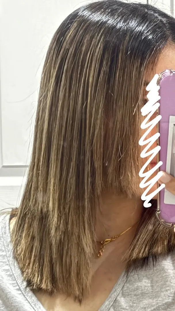 Bronde balayage with a soft wave